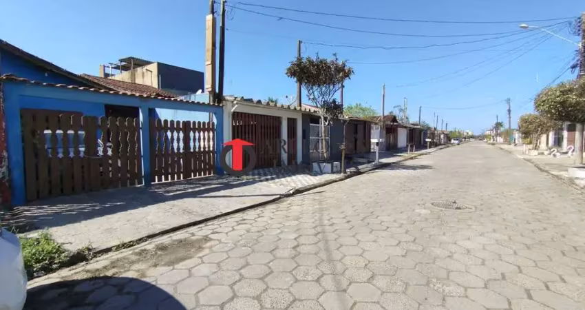 Casa não geminada à venda em itaóca mongaguá 2 dormitórios próximo a praia