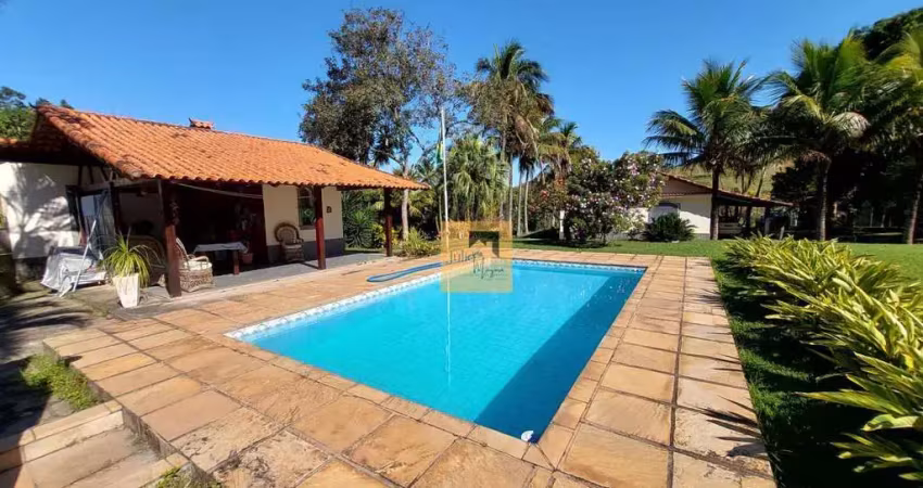 Casa à venda na Maravilha, Paty do Alferes 