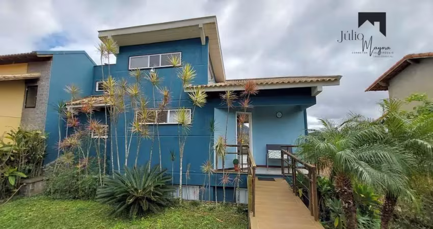 Casa à venda no Centro, Miguel Pereira 