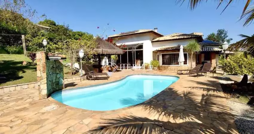 Casa de luxo no city castelo: exclusividade, conforto e natureza!