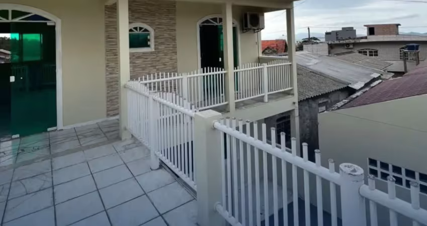 Casa com 2 quartos à venda na Praia de Fora, Palhoça 