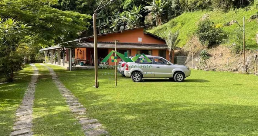 Sítio para Venda em Cachoeiras de Macacu, RJ116, 6 dormitórios, 3 suítes, 5 banheiros, 5 vagas