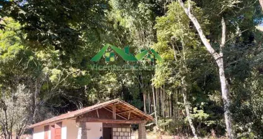Chácara / sítio à venda no Amparo, Nova Friburgo 