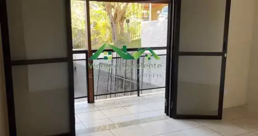 Casa para locação em nova friburgo, cascatinha, 3 dormitórios, 1 suíte, 2 banheiros, 1 vaga