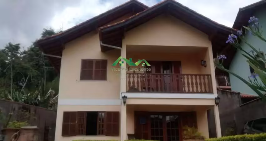Casa para venda em nova friburgo, cônego, 5 dormitórios, 1 suíte, 3 banheiros