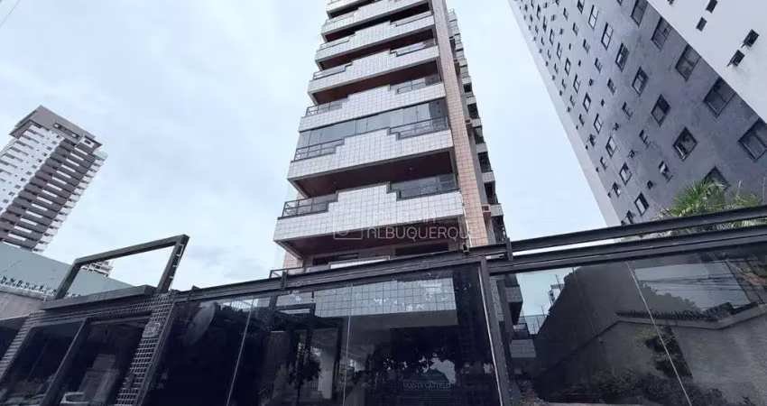 Apartamento com 3 dormitórios à venda, 172 m² por R$ 900.000,00 - Fátima - Belém/PA