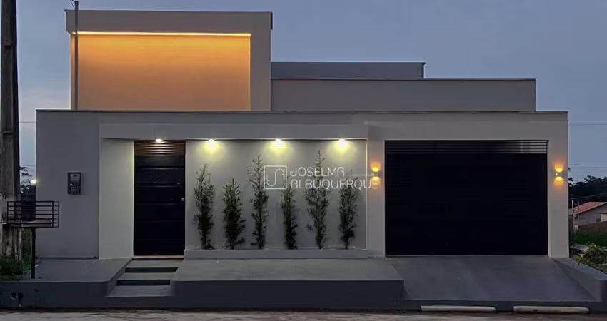 Casa com 3 dormitórios à venda por R$ 550.000,00 - Centro - Capanema/PA