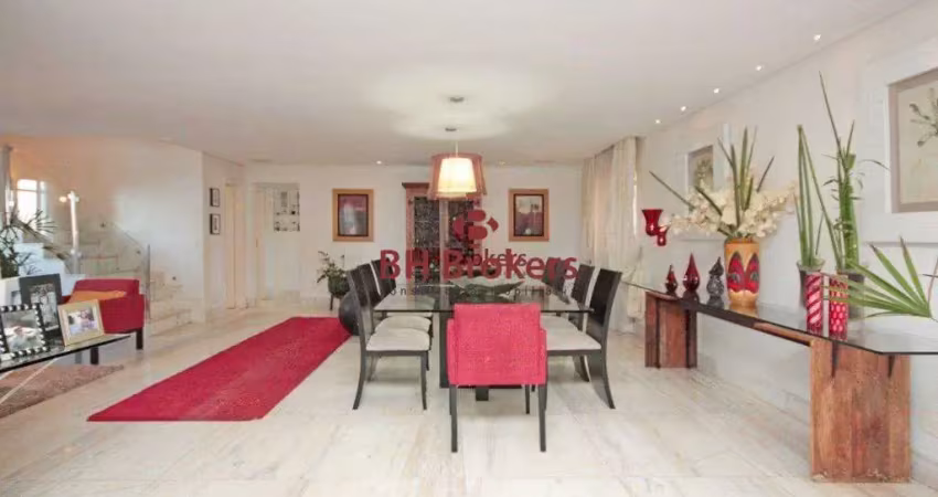 Casa com 3 quartos para alugar na Santa Lúcia, Belo Horizonte 