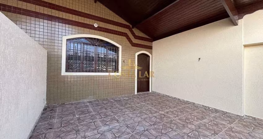 Casa geminada para locação na ocian - praia grande. 2 quartos, 1 suíte, 2 vagas!