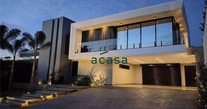 Sobrado com 4 suítes sendo uma master  à venda, 480 m² - Santo Inácio - Cascavel/PR