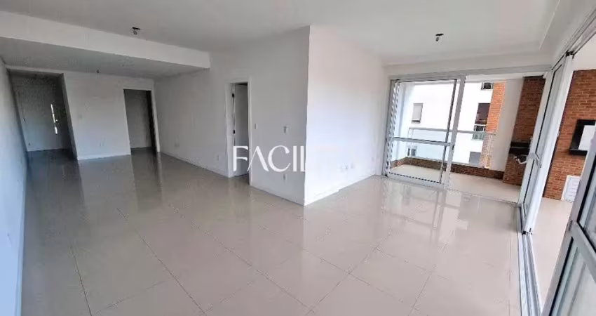 Apartamento com 3 quartos para alugar na Avenida Barão do Rio Branco, 79, Centro, Palhoça