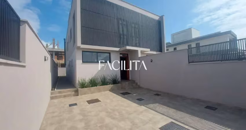Casa com 3 quartos para alugar na Jardim 300 N, 16, Campeche, Florianópolis