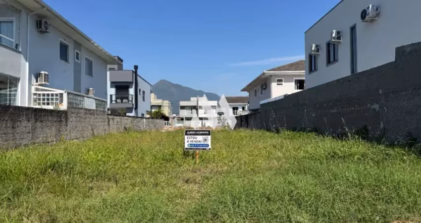 Terreno à venda na Rua Abílio Rodão Garcia, 1, Nova Palhoça, Palhoça