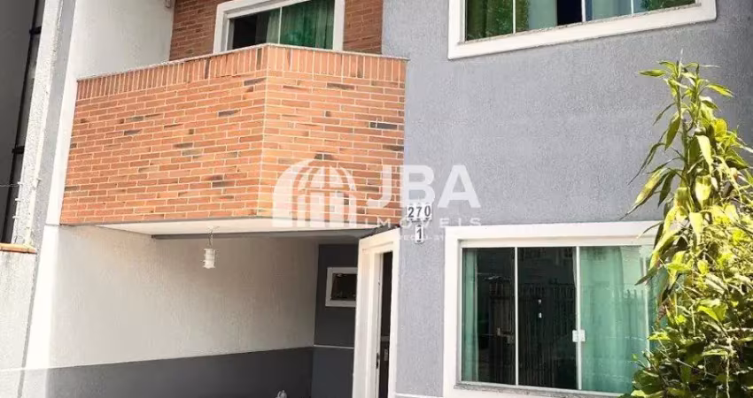 Casa à venda na Rua Adolfo Sora, 270, Pineville, Pinhais