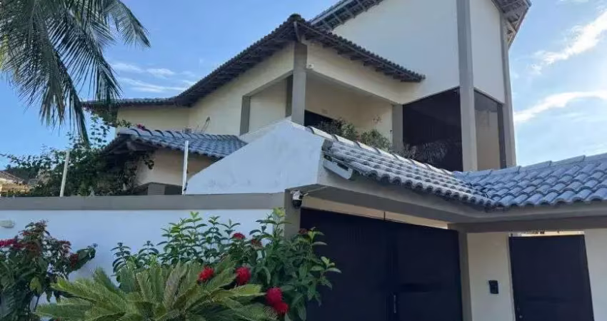 Linda casa condomínio fechado 4 suítes piscina churrasqueira vargem pequena