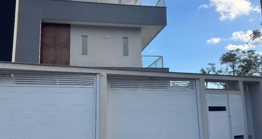 Oportunidade única casa 4 suites triplex contemporânea ( área útil da casa: 220 m2. ) financiamento bancário