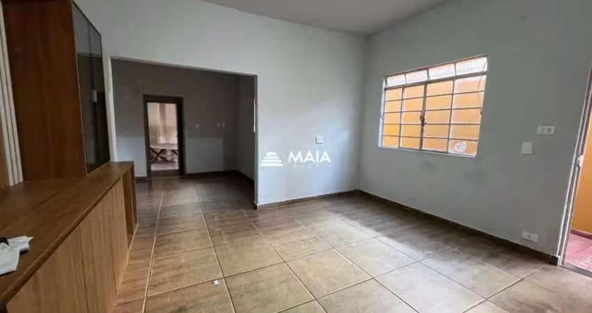 Casa com 4 quartos para alugar no Amoroso Costa, Uberaba 