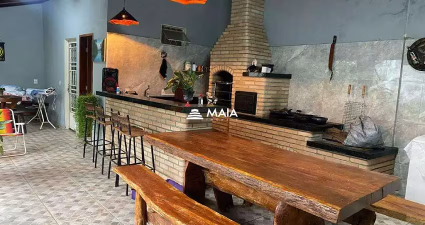 Casa com 4 quartos à venda no Jardim Elza Amuí I, Uberaba 