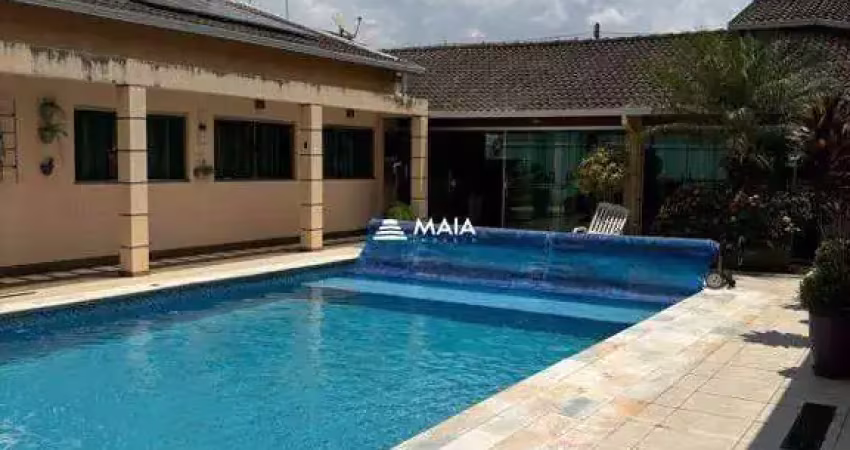 Casa com 5 quartos à venda no Residencial Mário de Almeida Franco, Uberaba 