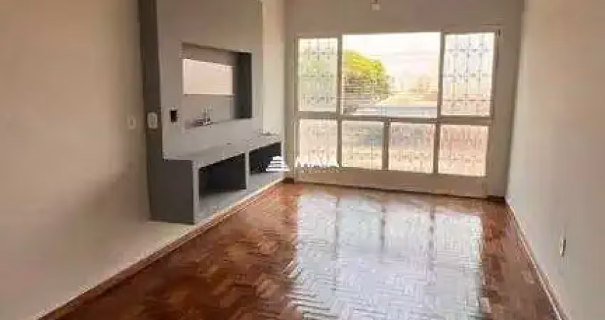 Casa com 3 quartos para alugar no Fabrício, Uberaba 