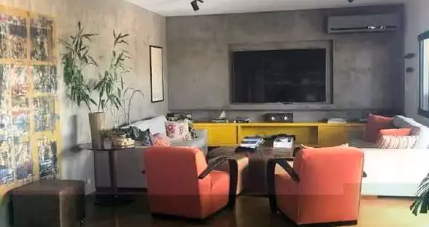 Apartamento com 5 quartos para alugar no Mercês, Uberaba 