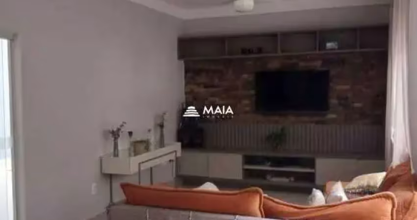 Casa com 5 quartos à venda no Jardim Canadá, Uberaba 