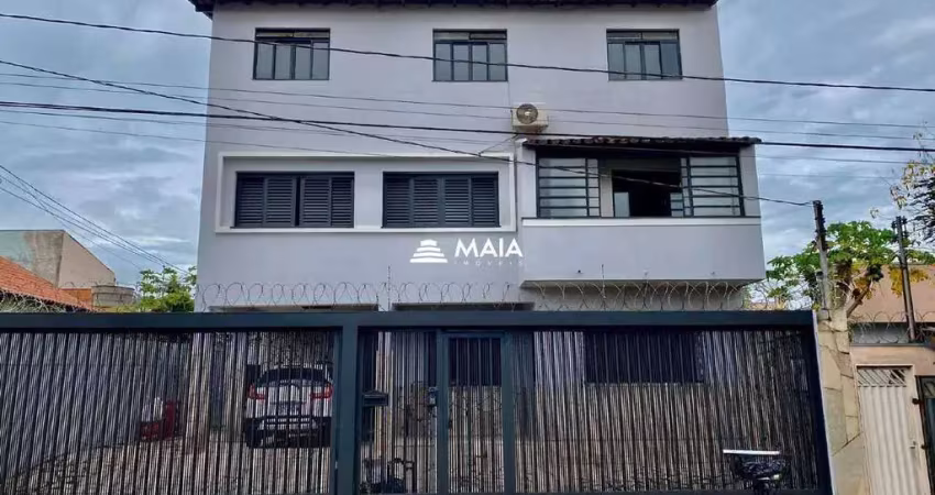 Casa com 5 quartos à venda na Vila Maria Helena, Uberaba 