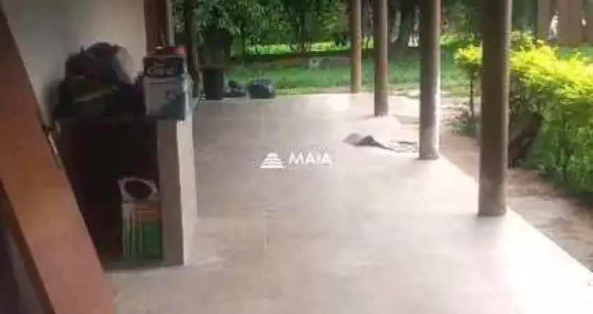 Casa com 4 quartos à venda no Jockey Park, Uberaba 