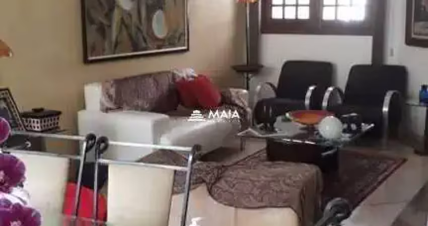 Casa com 4 quartos à venda no Jardim São Bento, Uberaba 