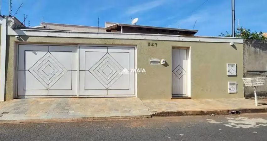 Casa com 5 quartos à venda na Serra Dourada, Uberaba 