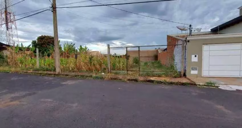 Terreno à venda no Conjunto Pontal, Uberaba 