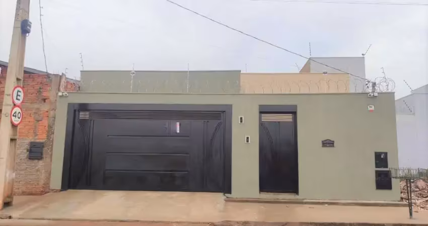 Casa com 3 quartos à venda no Parque das Laranjeiras, Uberaba 