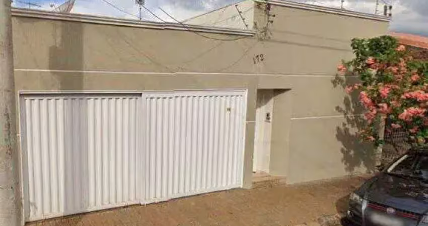 Casa com 3 quartos para alugar na Vila Olímpica, Uberaba 
