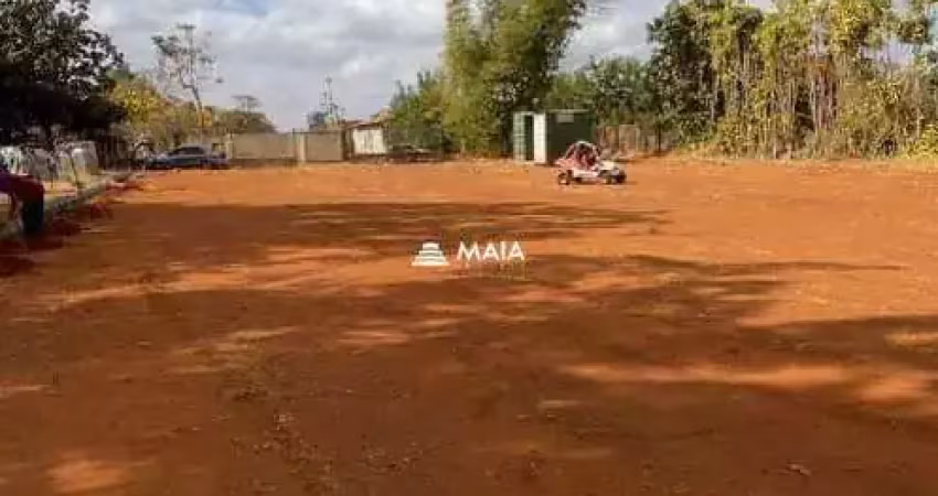 Chácara / sítio à venda no Chácaras Bouganville, Uberaba 
