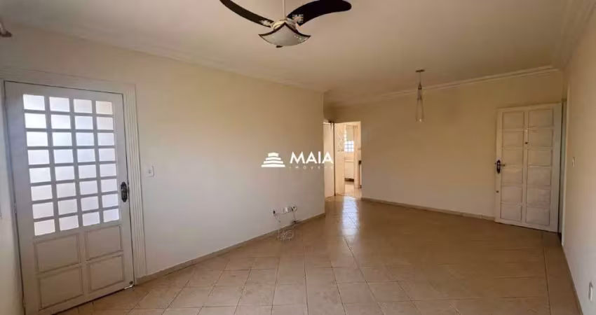 Apartamento com 3 quartos à venda no São Benedito, Uberaba 