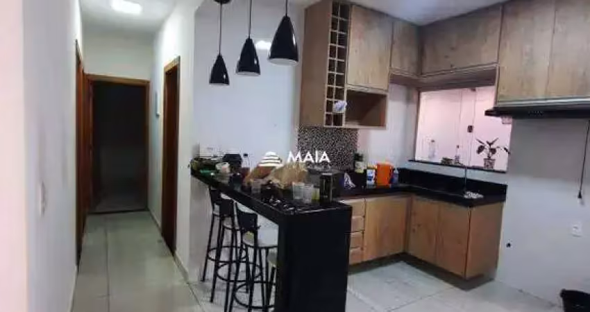 Casa com 3 quartos à venda no Jardim Espanha, Uberaba 