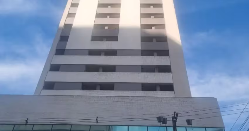 Apartamento 01 quarto no centro. 01 vaga de garagem. próximo  ao shopping curitiba