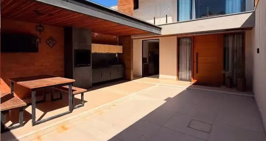 Casa com 4 quartos à venda em Meia Praia, Itapema 