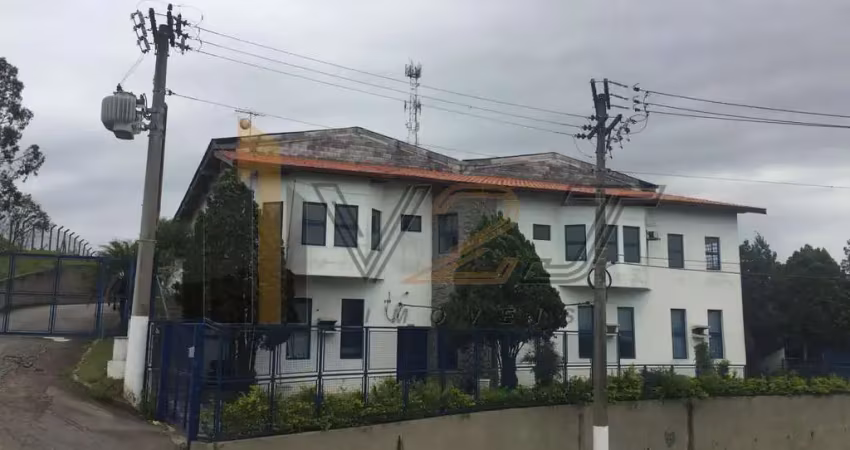Galpão/depósito/armazém à venda possuindo 2.200m² de construção, localizado em vinhedo/sp