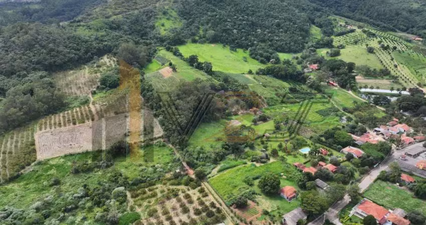 Área rural à venda possuindo 78.800m² na cidade de itatiba/sp.