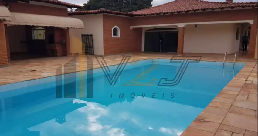 Casa térrea para locação ou venda no condomínio marambaia em vinhedo/sp