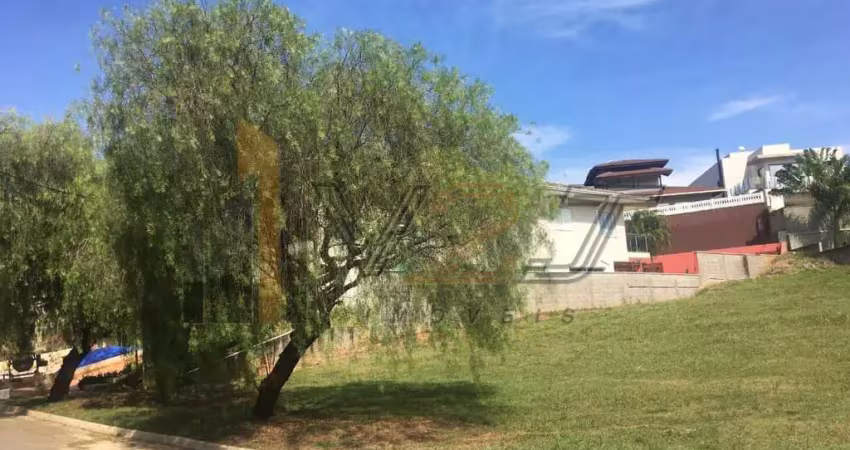 Terreno à venda com 731m² com topografia plana no condomínio reserva dos vinhedos em louveira - sp.