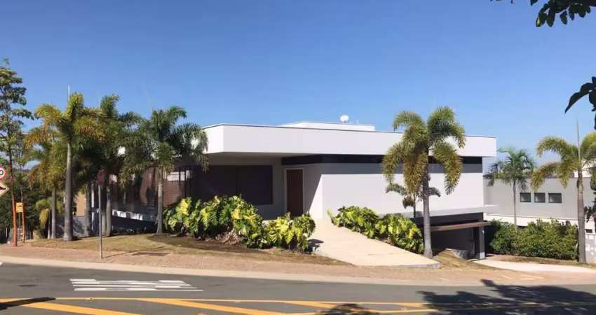 Casa loteamento mont blanc campinas-sp    06 dormitórios (05 suítes)