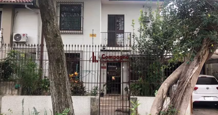 Casa para venda - 336m², 4 dormitórios, sendo 1 suites, 2 vagas - azenha
