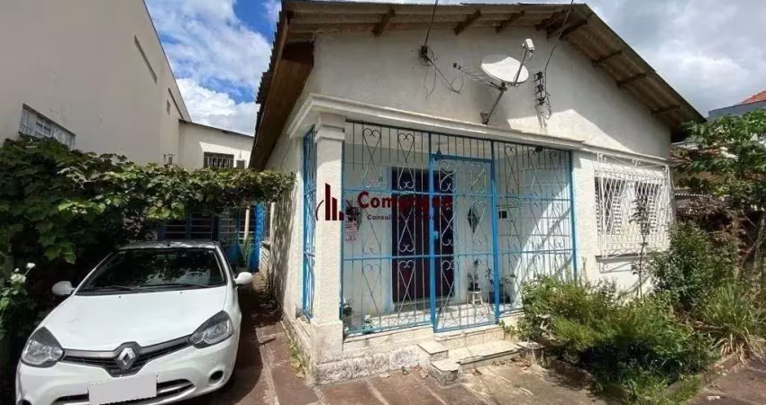 Ampla casa de 180m² com 2 dormitórios e churrasqueira.