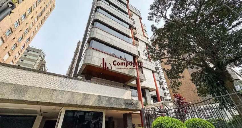 Ótimo apartamento desocupado no coração da bela vista! com 161m2