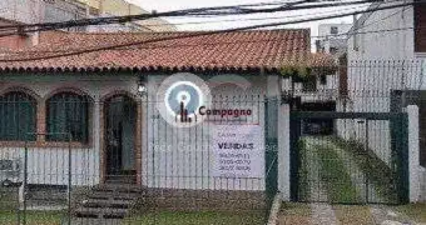 Casa para venda - 300m², 3 dormitórios, 3 vagas - petrópolis