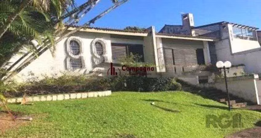 Casa com 5 quartos à venda na Avenida Jacuí, 605, Cristal, Porto Alegre