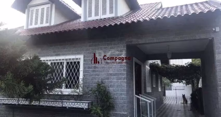 Casa para venda - 242m², 3 dormitórios, sendo 1 suites, 3 vagas - aberta dos mor