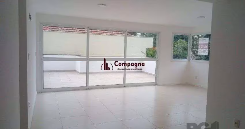 Apartamento garden com 2 suítes, lavado, área de serviço. um pátio enorme muito
